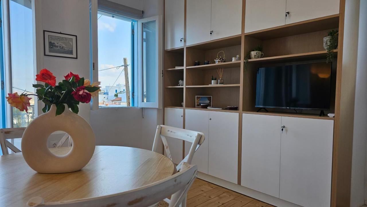 1870 House 1&2 Apartment Plaka  Екстериор снимка